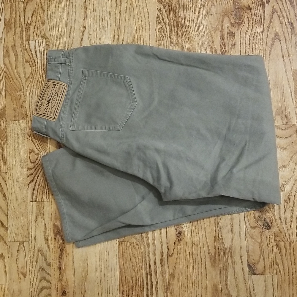 (16) Liz Claiborne 100% Cotton Comfy Jeans Classic Casual Relaxed Fit Neutral